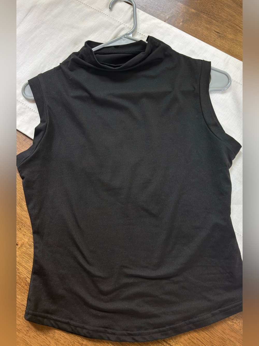 SHEIN Black Sleeveless Mock Neck Tank